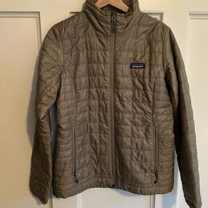 Patagonia Nano Puff woman’s jacket